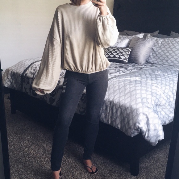 Zara Sweaters - Zara bell sleeve sweater